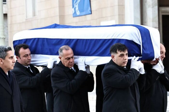 Στη Μητρόπολη Αθηνών η σορός της πριγκίπισσας Ειρήνης για το «τελευταίο αντίο»