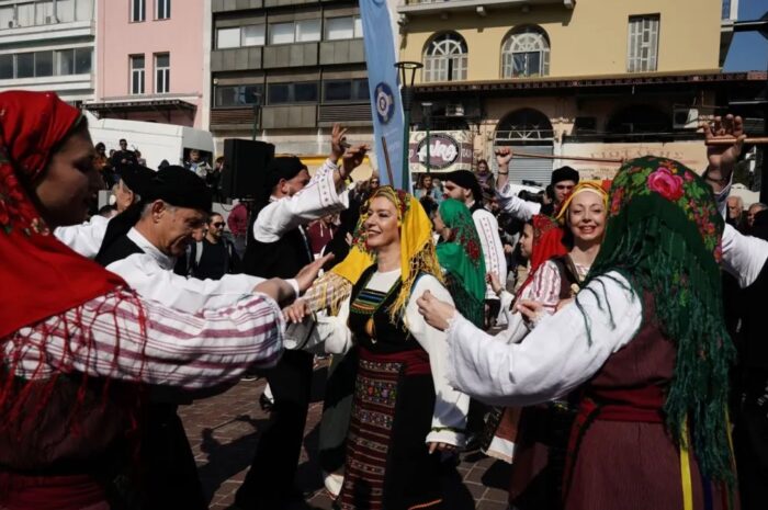 Πότε ανοίγει το Τριώδιο 2026: Ημερολόγιο Αποκριών, Σαρακοστής και Πάσχα