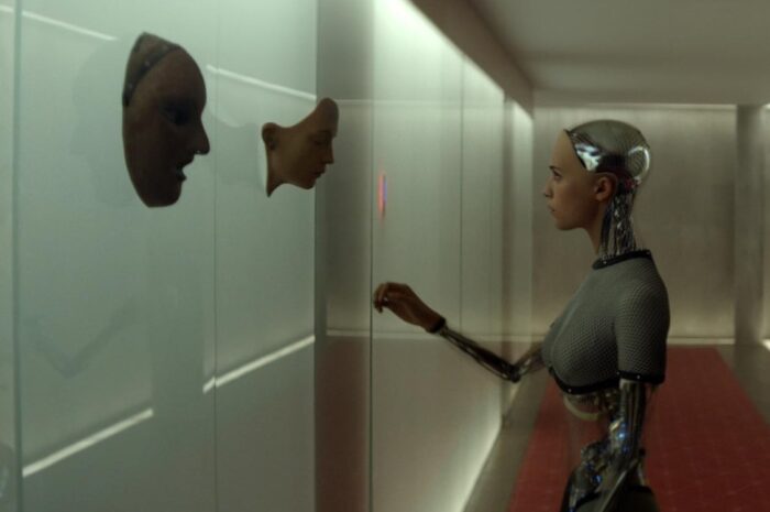 Ex Machina: Πόσο «επιστημονική φαντασία» είναι σήμερα η ταινία του 2014;