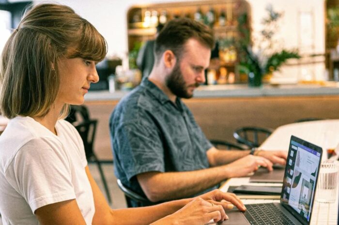 Νέα δεδομένα στις αγγελίες εργασίας – Από πότε θα αναγράφεται ο μισθός