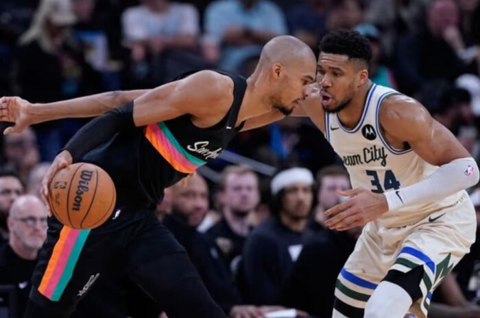 NBA: Υπό διάλυση οι Μπακς, νέα βαριά ήττα από τους Σπερς