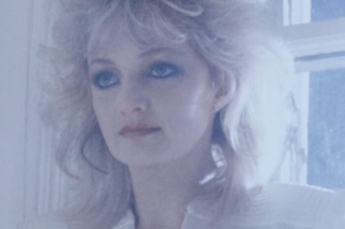 Το Total Eclipse of the Heart της Μπόνι Τάιλερ ξεπέρασε το ένα δισ. streams – «Σχεδόν τίποτα» τα έσοδα δηλώνει η ίδια