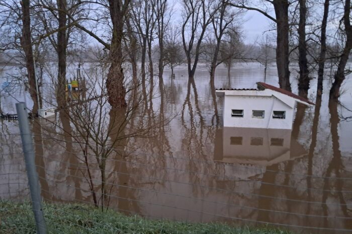 Εβρος: «Το νερό απο ευλογία έγινε για εμάς κατάρα – Οι υποδομές είναι ελάχιστες και απαρχαιωμένες»