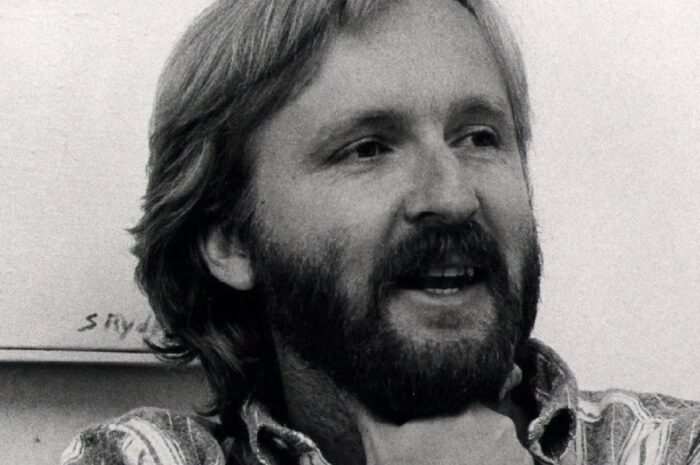 Όταν ζητήθηκε στον Τζέιμς Κάμερον να μοιράσει κοκαΐνη στο κινηματογραφικό συνεργείο – «Έτσι γινόταν τότε»