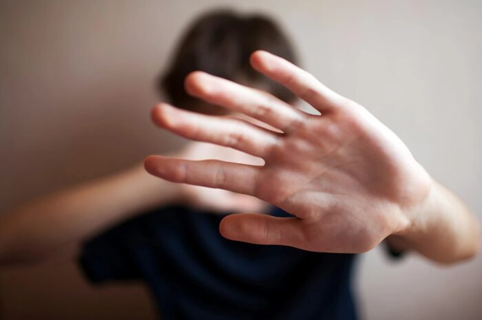 Φρίκη στη Θεσσαλονίκη: 15χρονος κατέθεσε ότι τον βίασε 26χρονος που γνώρισε στο διαδίκτυο