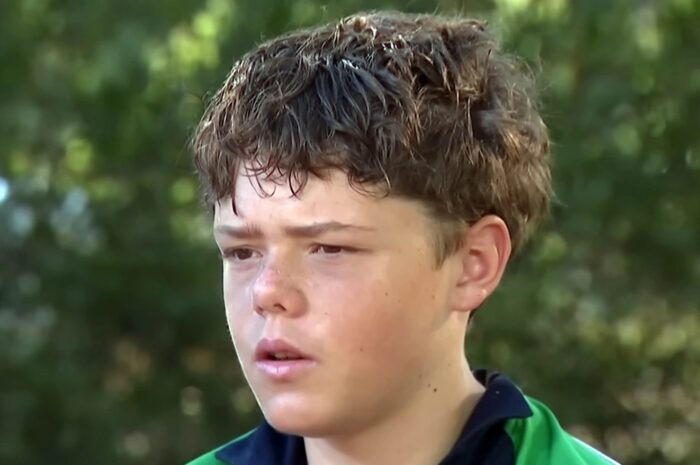 Η απόφαση ζωής ή θανάτου μιας μητέρας που έστειλε τον 13χρονο γιο της στη φουρτουνιασμένη θάλασσα, για να σώσει την υπόλοιπη οικογένεια