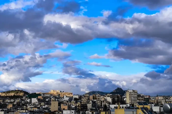 Καιρός σήμερα: Ηλιοφάνεια με λίγη συννεφιά στο μεγαλύτερο μέρος της χώρας – Βροχές σε Μακεδονία, Θράκη και Αιγαίο
