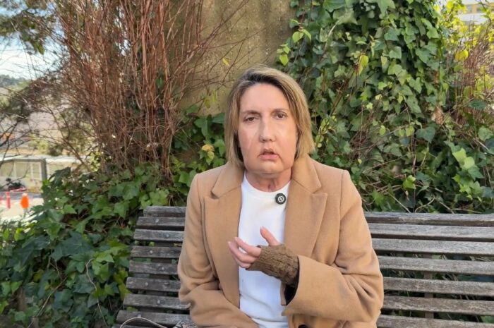 Στη Βαρκελώνη η πρώτη μεταμόσχευση προσώπου με δότρια γυναίκα που υπεβλήθη σε υποβοηθούμενη ευθανασία