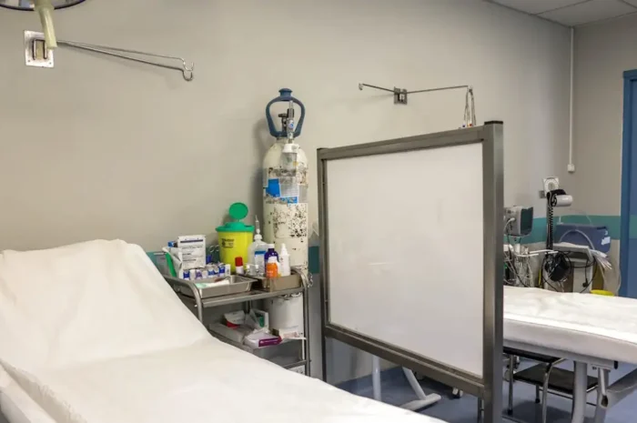 Βόλος: Με ιογενή μηνιγγίτιδα μαθητής δημοτικού – Νοσηλεύεται στο νοσοκομείο