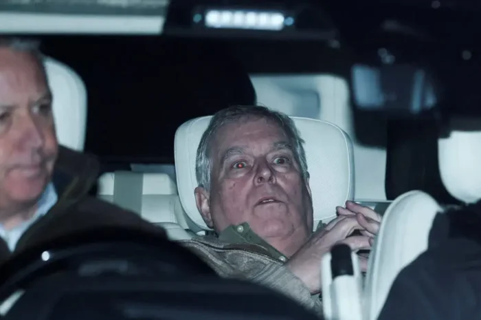 Ο έκπτωτος πρίγκιπας Άντριου αφέθηκε ελεύθερος: Η στιγμή που φεύγει σοκαρισμένος από το αστυνομικό τμήμα