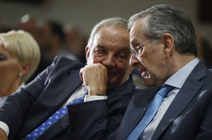 Σαμαράς: Σε καιρούς κρίσης ο πατριωτισμός ενώνει – Μήνυμα από την Καλαμάτα παρουσία Καραμανλή