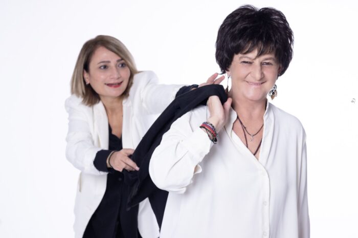 Η Φωτεινή Βελεσιώτου στο Κύτταρο: «Με κυνηγούν οι Μέλισσες»