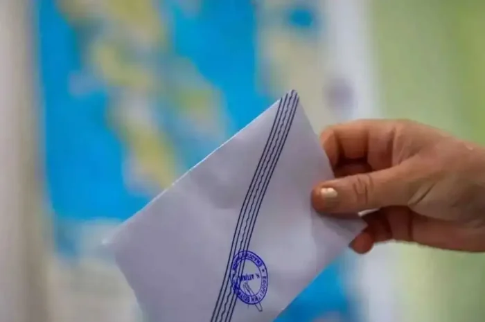 Δημοσκόπηση Interview: Στο 28,7% η ΝΔ, χαμηλές πτήσεις για τα κόμματα Τσίπρα και Καρυστιανού