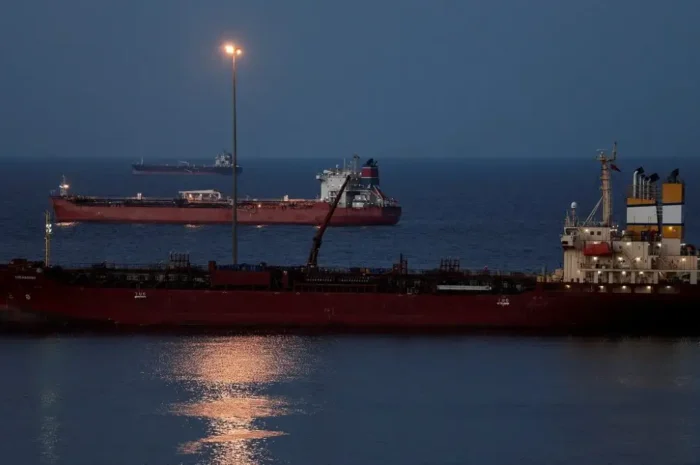 Το «όχι» της ΕΕ στον Τραμπ για πολεμικά πλοία στα Στενά του Ορμούζ προκαλεί τριγμούς στο ΝΑΤΟ