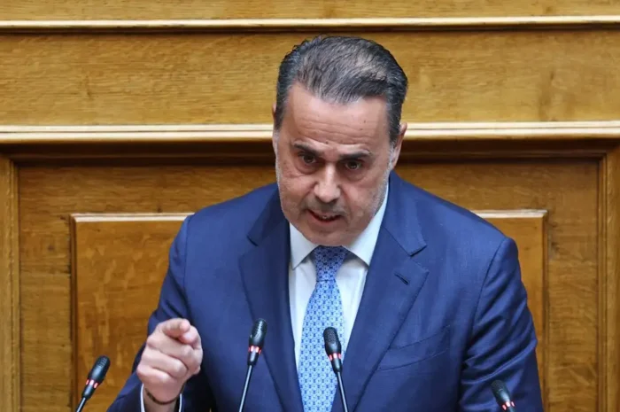 Παπασταύρου: Θα προστατεύσουμε τον καταναλωτή, το πλαφόν στο περιθώριο κέρδους ήταν μόνο ένα πρώτο μέτρο