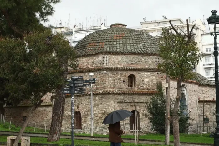 Καιρός σήμερα: Βροχές και συννεφιά στο μεγαλύτερο μέρος της χώρας