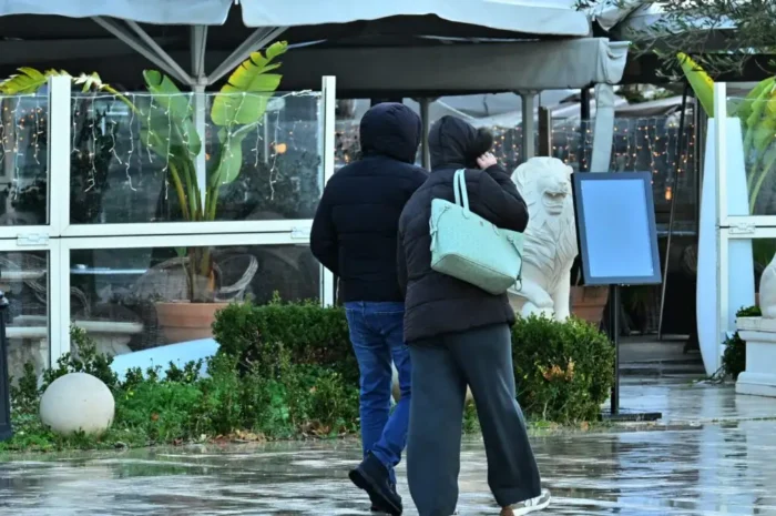 Καιρός – Κολυδάς: Κρύο, βροχές ακόμα και χιόνια στα ορεινά φέρνει ο Απρίλιος, θερμοκρασίες σε ελεύθερη πτώση την επόμενη εβδομάδα