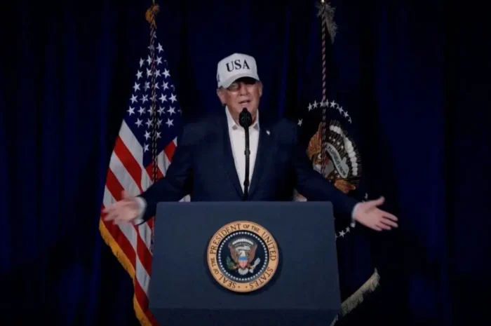 Η σουρεάλ στρατηγική Τραμπ για συμφωνία με το Ιράν: Από τα τελεσίγραφα και τη διπλωματία στο Graceland του Έλβις Πρίσλεϊ