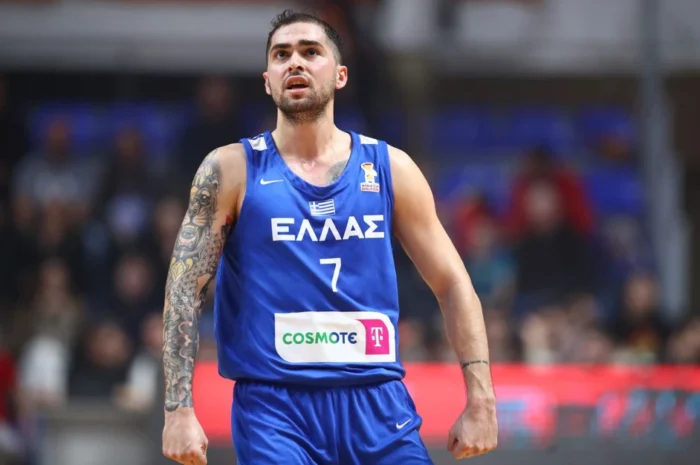 «Τολιο-βομβιστής» στην Ποντγκόριτσα: Η Εθνική άλωσε το Μαυροβούνιο και πάτησε κορυφή!