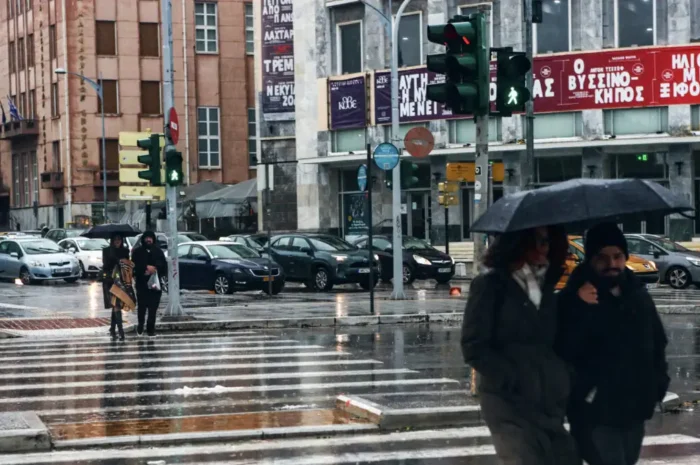 Καιρός σήμερα: Τοπικές βροχές και καταιγίδες στα δυτικά ηπειρωτικά και το Ιόνιο – Στους 19 βαθμούς η θερμοκρασία