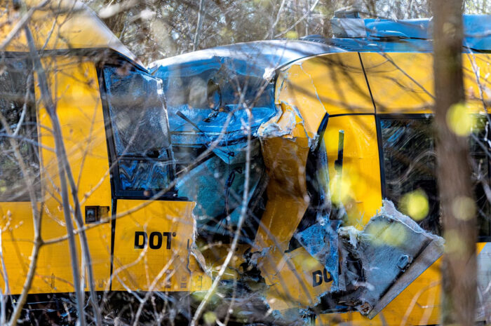 Μετωπική σύγκρουση τρένων στη Δανία: Δεκαεπτά τραυματίες, τέσσερις σε κρίσιμη κατάσταση