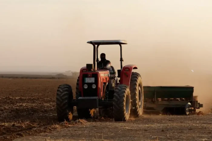 ΑΑΔΕ: Ανέκτησε 1,2 εκατ. ευρώ από οφειλέτες και επέστρεψε 616 χιλ. ευρώ σε αγρότες δικαιούχους ενισχύσεων