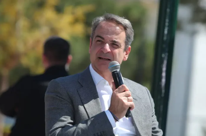 Απαγόρευση πρόσβασης στα social media για ανήλικους κάτω των 15 ετών ανακοίνωσε ο Μητσοτάκης – Τι ισχύει για Instagram, Facebook, TikTok