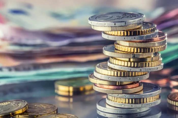 Προϋπολογισμός: Πάνω από τον στόχο το πρωτογενές πλεόνασμα τριμήνου, έφτασε στα 4,393 δισ. ευρώ