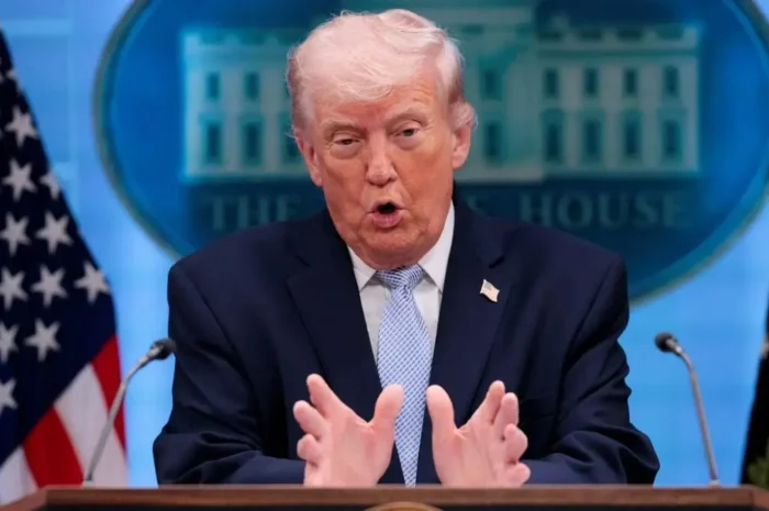 Λευκός Οίκος: Ο Τραμπ δεν έχει ορίσει προθεσμία στο Ιράν για να υποβάλει ειρηνευτική πρόταση