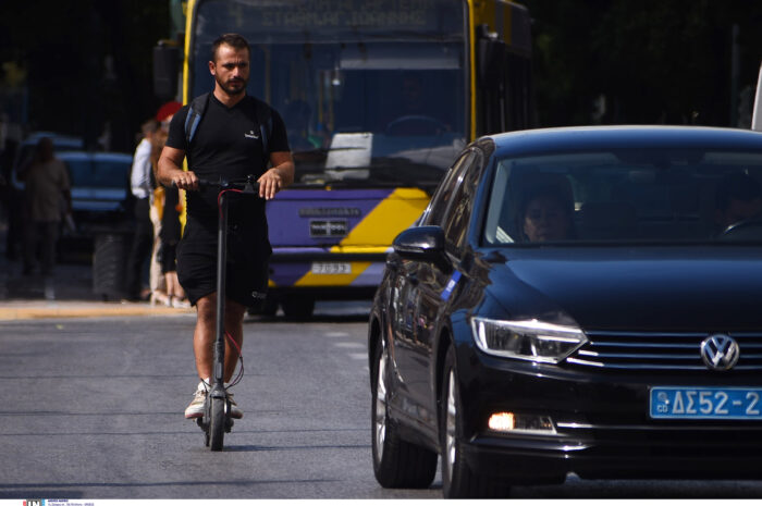 Τέλος τα ηλεκτρικά πατίνια για τους ανήλικους: Έρχεται νομοσχέδιο που απαγορεύει τη χρήση τους