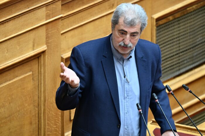 Μετά τη διαγραφή του, καλεί σε πανστρατιά ο Πολάκης «για να πέσει ο Μητσοτάκης» – Τι είπε σε εκδήλωση του ΣΥΡΙΖΑ