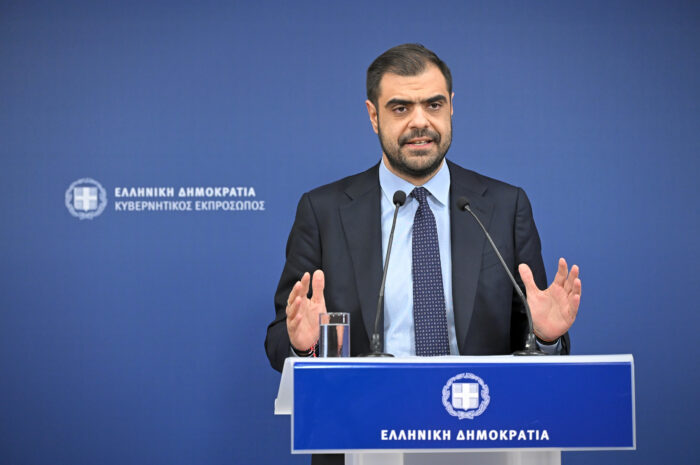 Μαρινάκης: «Ο Τσίπρας και η παρέα του έπαιξαν τις τύχες της χώρας μας στα ζάρια»