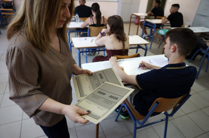 Πανελλήνιες 2026: Σε Λατινικά, Χημεία και Πληροφορική εξετάζονται σήμερα οι υποψήφιοι των ΓΕΛ