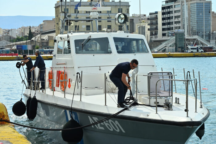 Λήμνος: 5χρονος παρασύρθηκε με φουσκωτό στρώμα από τους ισχυρούς ανέμους – Τον διέσωσε το Λιμενικό, 2 συλλήψεις