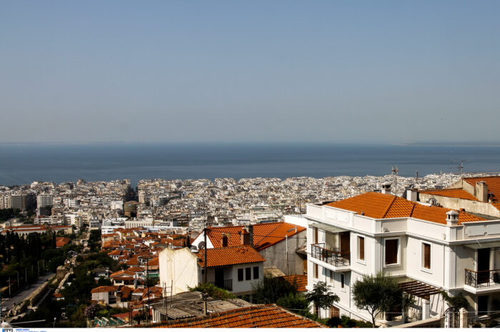 Σχέδιο για «πάγωμα» ΦΠΑ στις νεόδμητες οικοδομές και αναστολή στον φόρο υπεραξίας