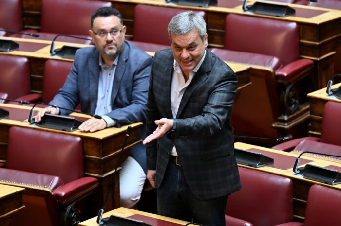 ΣΥΡΙΖΑ: Παραιτούνται ο Αλέξανδρος Μεϊκόπουλος, ο Χάρης Μαμουλάκης και η Μαρίνα Κοντοτόλη