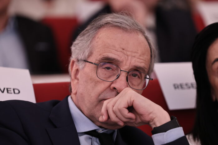 Τακτική «σκληρού ροκ» από τον Αντώνη Σαμαρά – Τι απαντά το Μέγαρο Μαξίμου