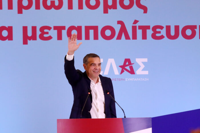 ΕΛΑΣ: Ο Αλέξης Τσίπρας συνεχίζει τον διάλογο με την κοινωνία από το Περιστέρι – «Τώρα μιλάμε»