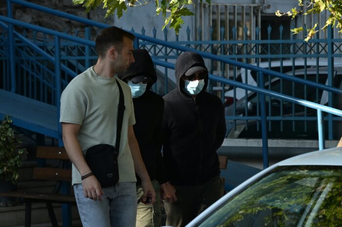 Πετράλωνα: Προκαταρκτική εξέταση για τα αίτια της κατάρρευσης της πολυκατοικίας – Αφέθηκαν ελεύθεροι οι 5 συλληφθέντες