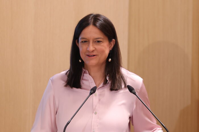 Επαγγελματική ασφάλιση: Σε δημόσια διαβούλευση το νομοσχέδιο Κεραμέως – 15 ερωτήσεις, απαντήσεις και παραδείγματα