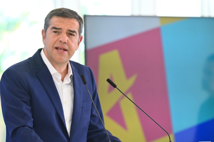 Αλέξης Τσίπρας: Η χώρα καίγεται, οι κυβερνητικές δικαιολογίες δεν σβήνουν τις ευθύνες
