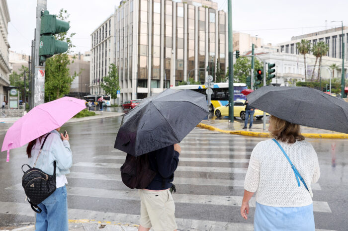 Καιρός: Βροχές, καταιγίδες και κεραυνοί από την Τρίτη, οι περιοχές που θα βρεθούν στο επίκεντρο – Έκτακτο δελτίο επιδείνωσης