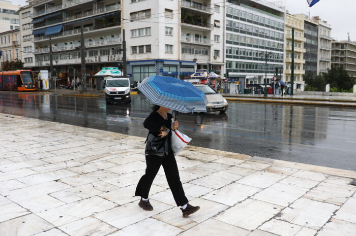 Νέα κακοκαιρία προ των πυλών με βροχές και καταιγίδες από την Παρασκευή: Μακεδονία, Ήπειρος και Ιόνιο στο επίκεντρο