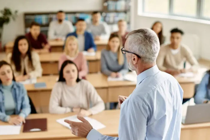 ΔΥΠΑ: Πρόσκληση για αναπληρωτές εκπαιδευτικούς – Ποιους αφορούν οι προσλήψεις και οι προθεσμίες