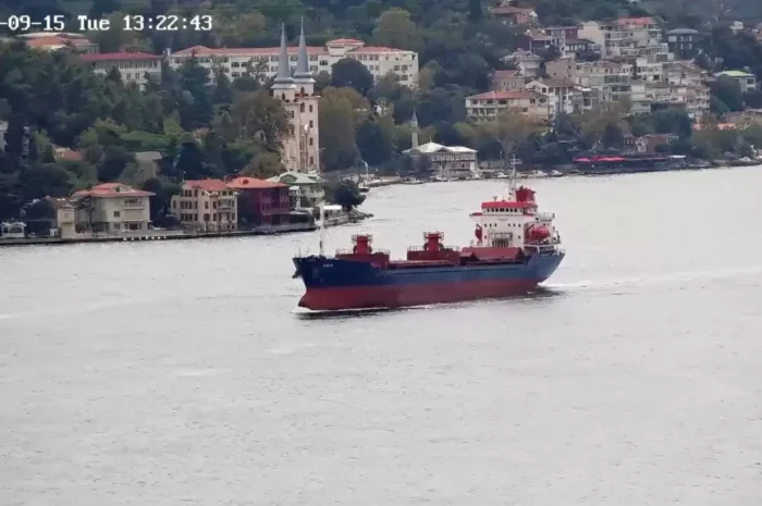 Μαύρη Θάλασσα: Αγνοούνται 11 ναυτικοί μετά από επίθεση drones σε δύο πλοία ανοιχτά της Βουλγαρίας – Το ένα βυθίστηκε
